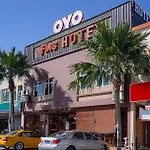 Oyo 89976 Fins Hotel
